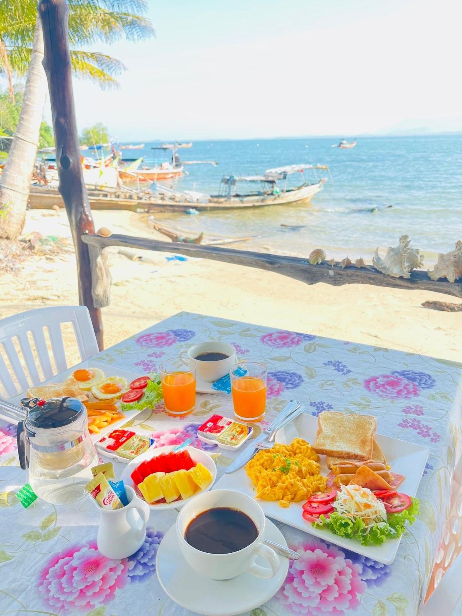 Koh Mook Rem Ley Hotel Trang Bagian luar foto
