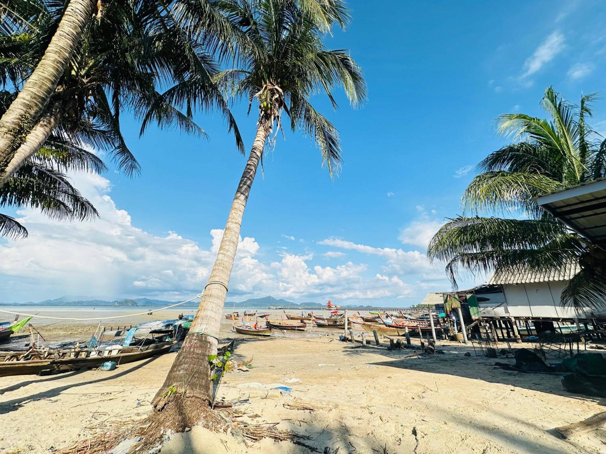 Koh Mook Rem Ley Hotel Trang Bagian luar foto