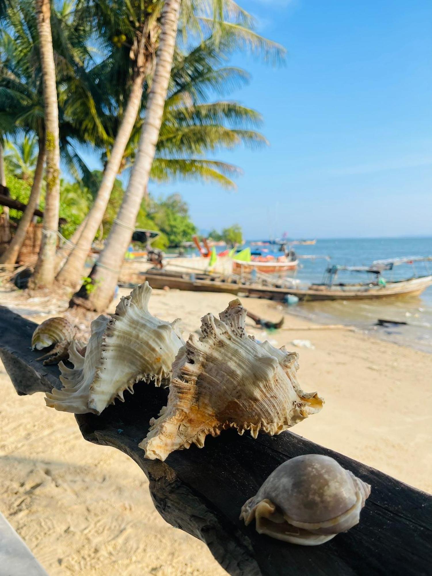 Koh Mook Rem Ley Hotel Trang Bagian luar foto