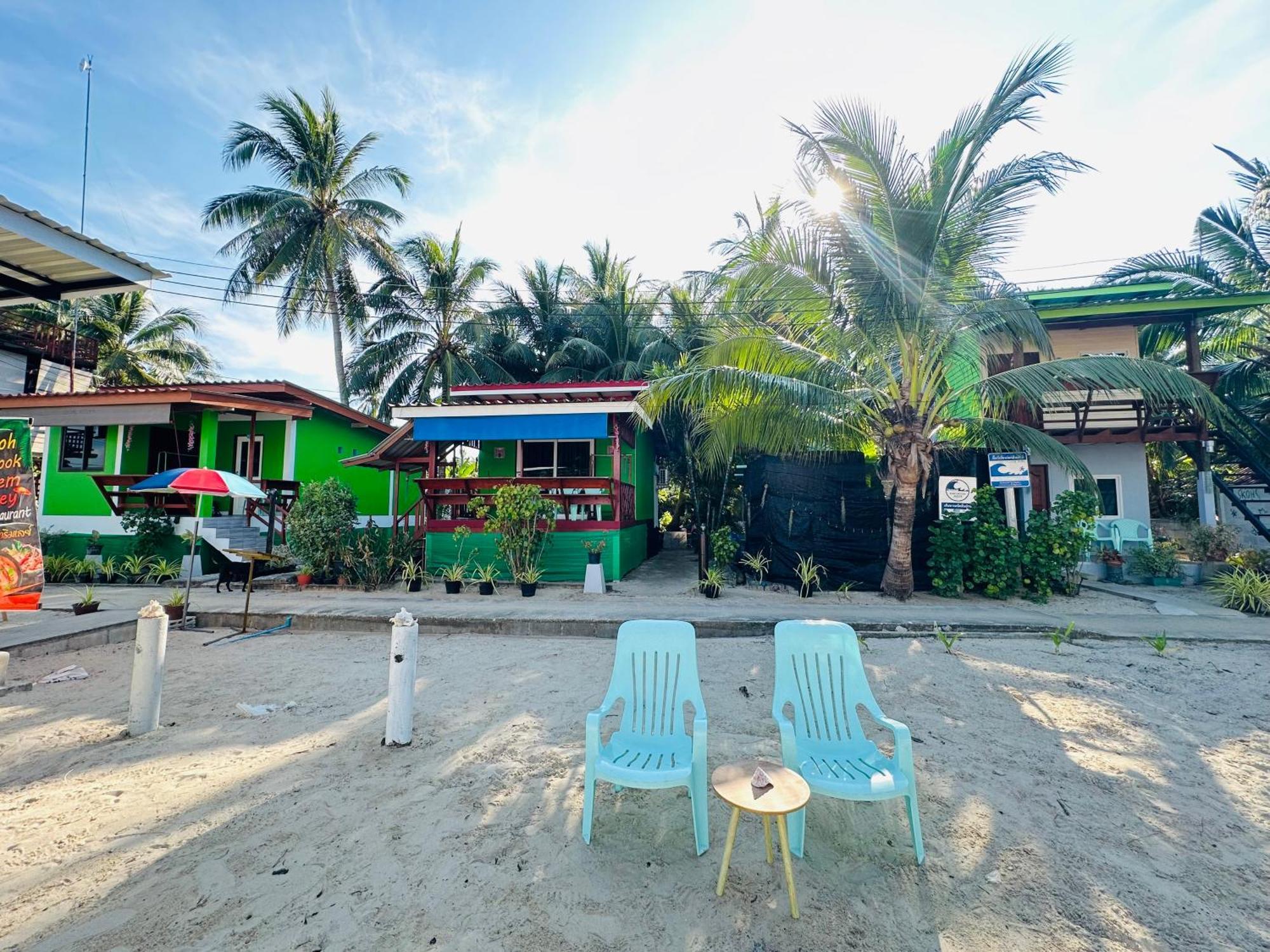 Koh Mook Rem Ley Hotel Trang Bagian luar foto